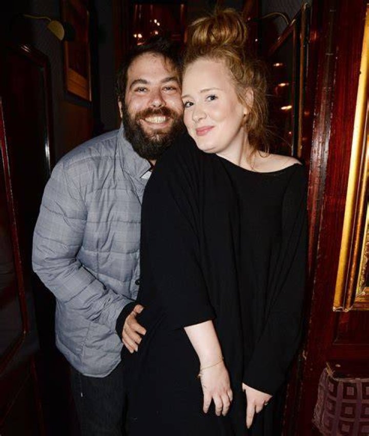 Grammy winner, Adele files divorce from husband Simon Konecki Adele files divorce to husband Simon Konecki