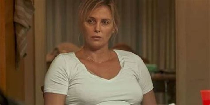 charlize4