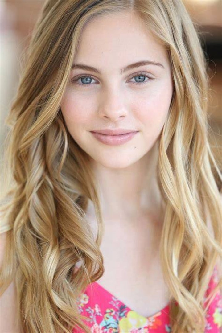 Ella Wahlestedt photo 3