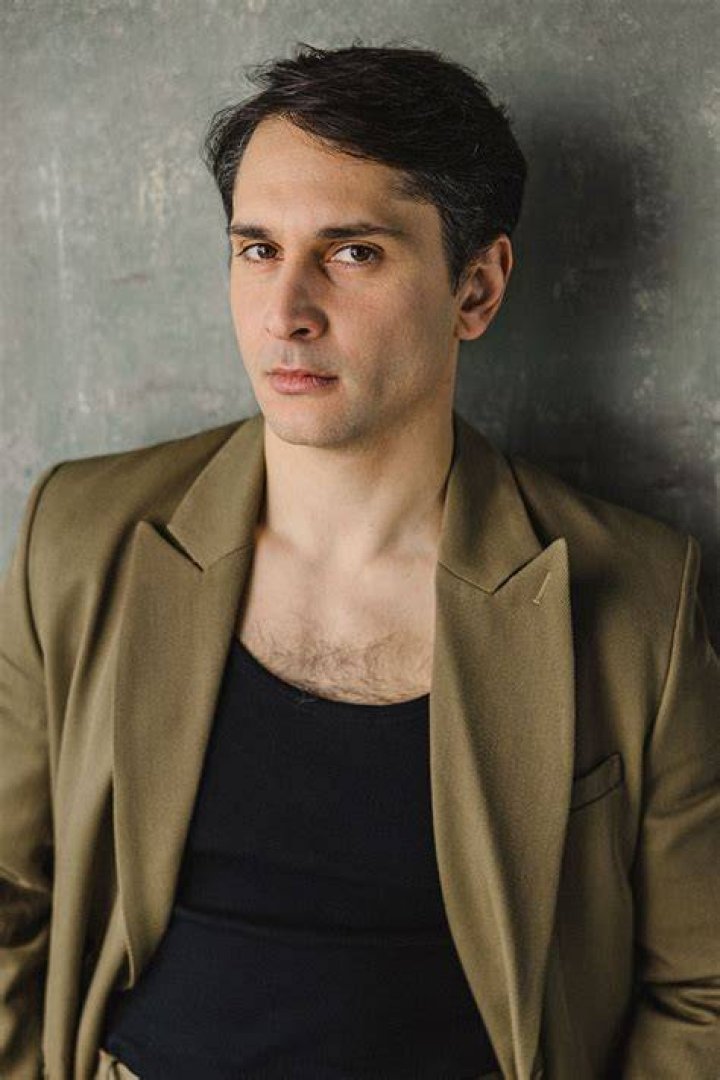  Otar Saralidze Lives a Single Life.