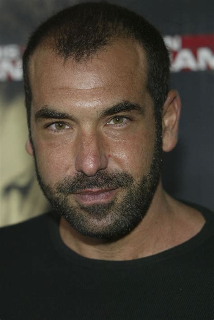 Why did Rick Hoffman make such an awful expression at the 2018 wedding of Meghan Markle? Rick Hoffman