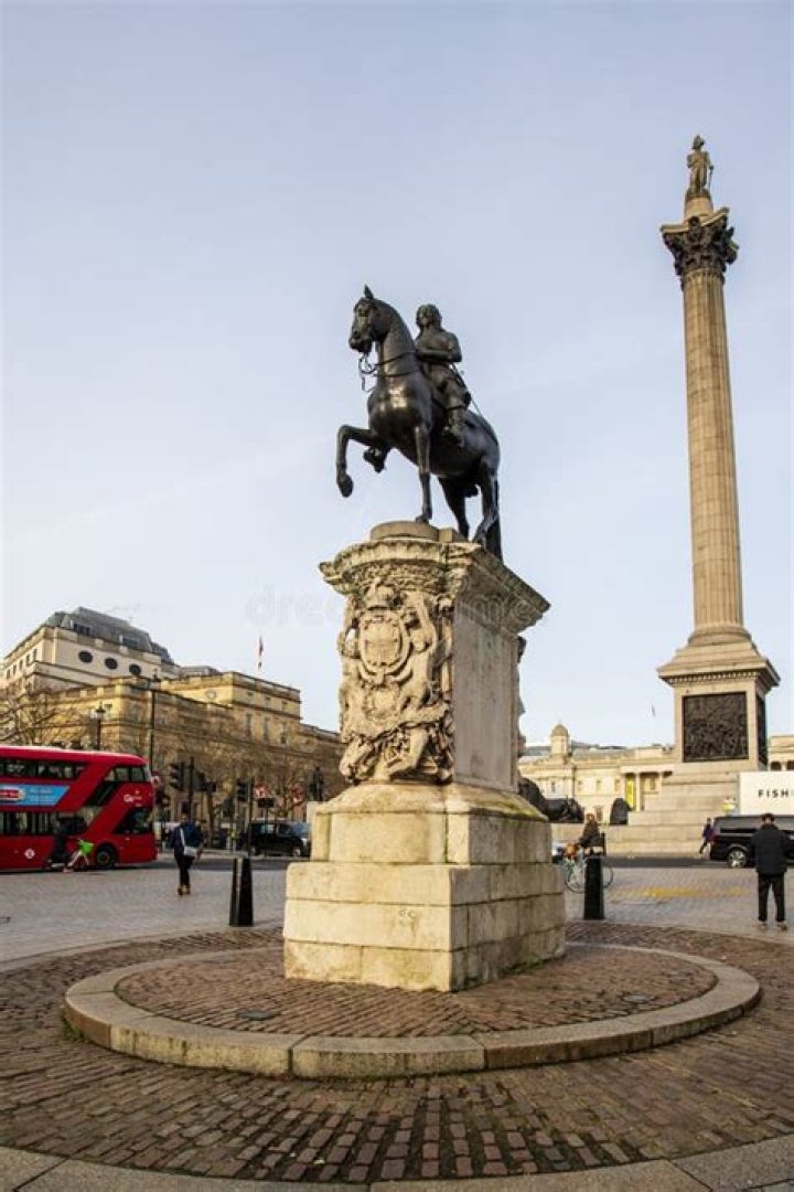 Statue in London
